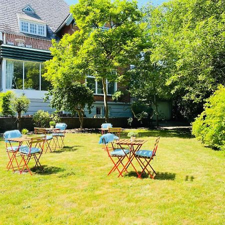Aday - Aalborg Mansion - Open Bright Apartment With Garden Ngoại thất bức ảnh