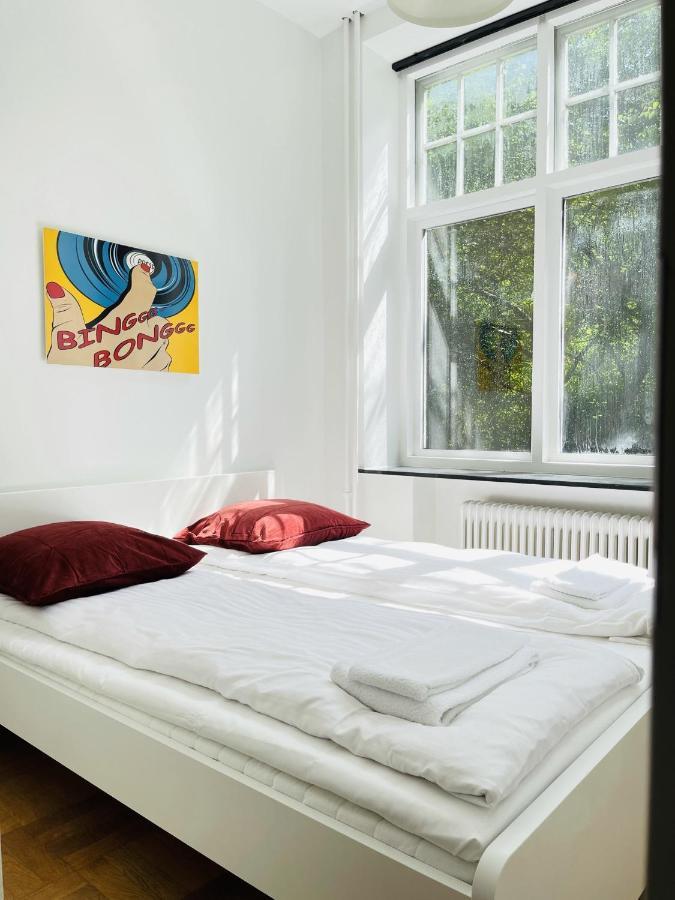 Aday - Aalborg Mansion - Open Bright Apartment With Garden Ngoại thất bức ảnh